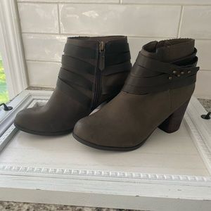 Mossimo ankle boots